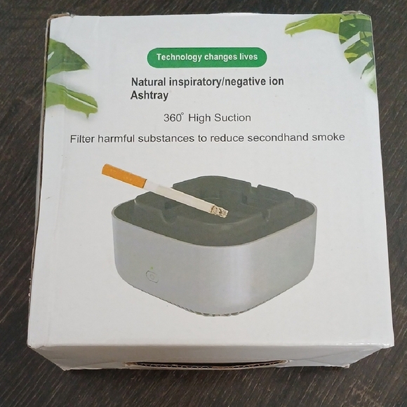 Silver Negative Ion Ashtray - Picture 1 of 2